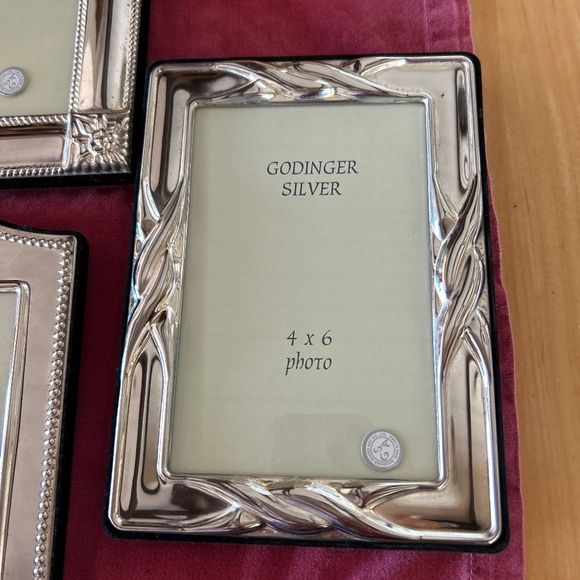 Godinger silver plate frames, one 5 x 7, two 4 x 6, and one 3 1/2 x 5 - Picture 3 of 6
